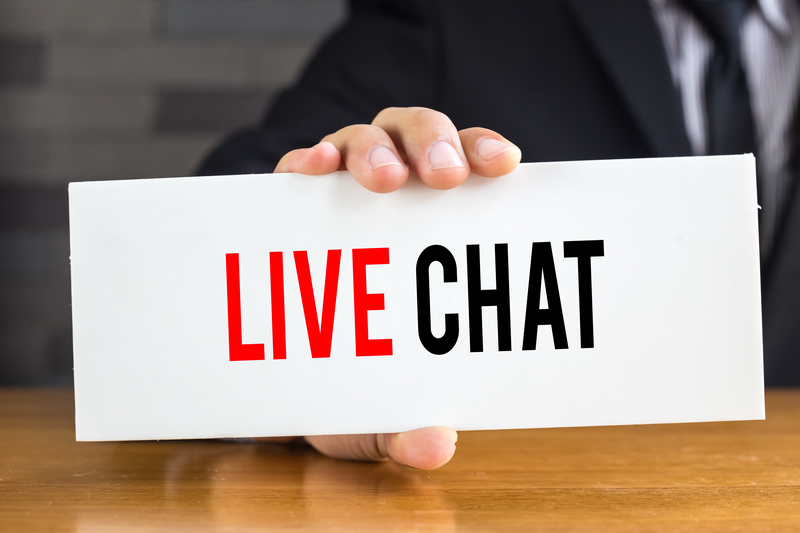 Who offers the best live chat support tool?