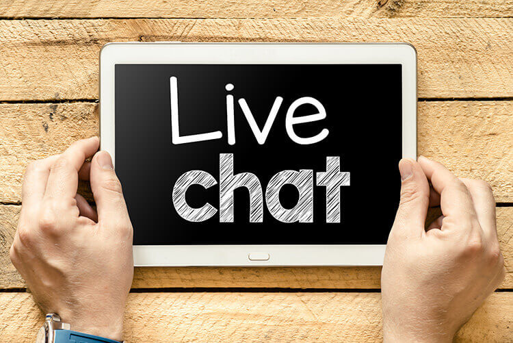 what is live chat outsourcing?
